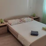 Ivo Apartment *