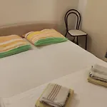 Ivo Apartment *