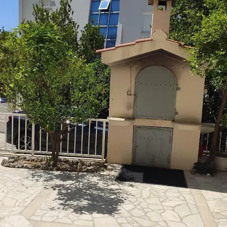 Ivo Apartman Makarska